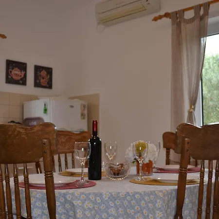 Apartman Tami - Rab